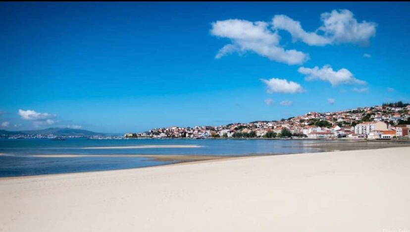 Apartamento Playa A Xunqueira, A 15 Min Vigo โมอาญา ภายนอก รูปภาพ