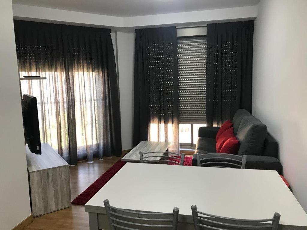 Apartamento Playa A Xunqueira, A 15 Min Vigo โมอาญา ภายนอก รูปภาพ